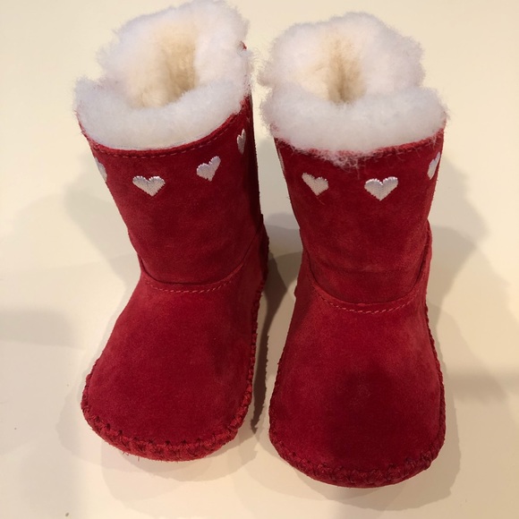 infant uggs size 2